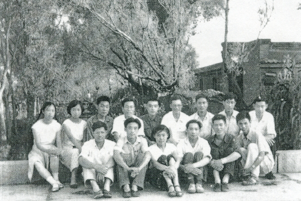 卫星总体组成员